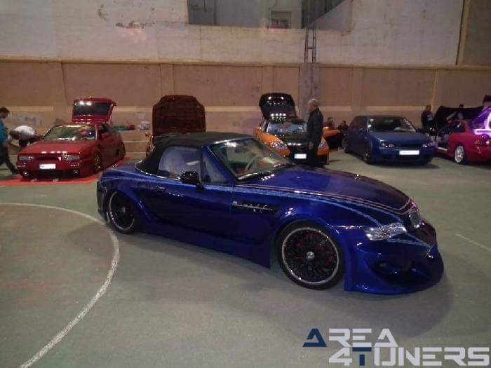 Kdd Benéfica 2015 Monóvar
Imagen del reportaje revista Tuning Area4tuners.es, concentración de coches Tuning del año 2015 en Monóvar, Murcia, España