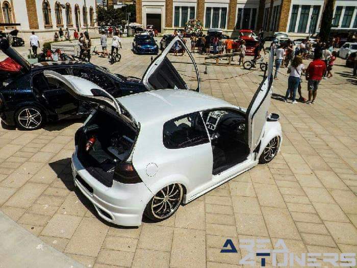 4º Expo Tuning Museo Automovilístico De Málaga
Imagen del reportaje revista Tuning Area4tuners.es, concentración de coches Tuning del año 2016 en Málaga, España