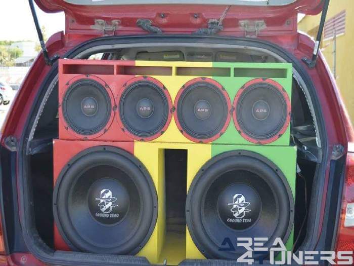 1a Kdd Discovery The Passsion For Cars
Imagen del reportaje revista Tuning Area4tuners.es, concentración de coches Tuning del año 2016 en Casariche, Sevilla, España