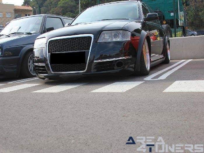 14ª Blanes Tuning Show
Imagen del reportaje revista Tuning Area4tuners.es, concentración de coches Tuning del año 2017 en Blanes, Gerona, España