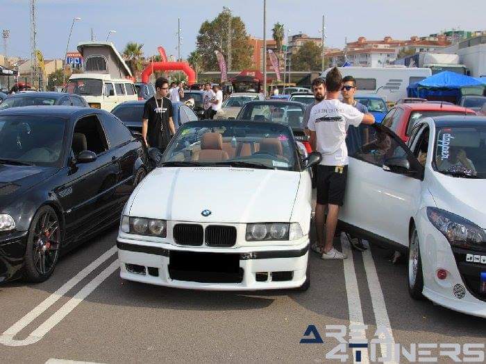 14ª Blanes Tuning Show
Imagen del reportaje revista Tuning Area4tuners.es, concentración de coches Tuning del año 2017 en Blanes, Gerona, España