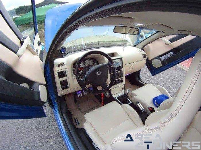 5ª Concentración Pechotes Tuning Club
Imagen del reportaje revista Tuning Area4tuners.es, concentración de coches Tuning del año 2017 en Zalla, Vizcaya, España