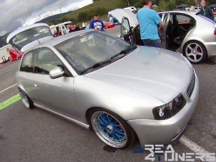 5ª Concentración Pechotes Tuning Club
Imagen del reportaje revista Tuning Area4tuners.es, concentración de coches Tuning del año 2017 en Zalla, Vizcaya, España