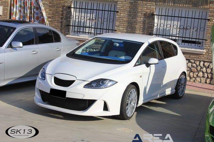 1ª Concentración Tuning Stance Racing Y Clásicos
Imagen del reportaje revista Tuning Area4tuners.es, concentración de coches Tuning del año 2017 en Villanueva Duero, Valladolid , España