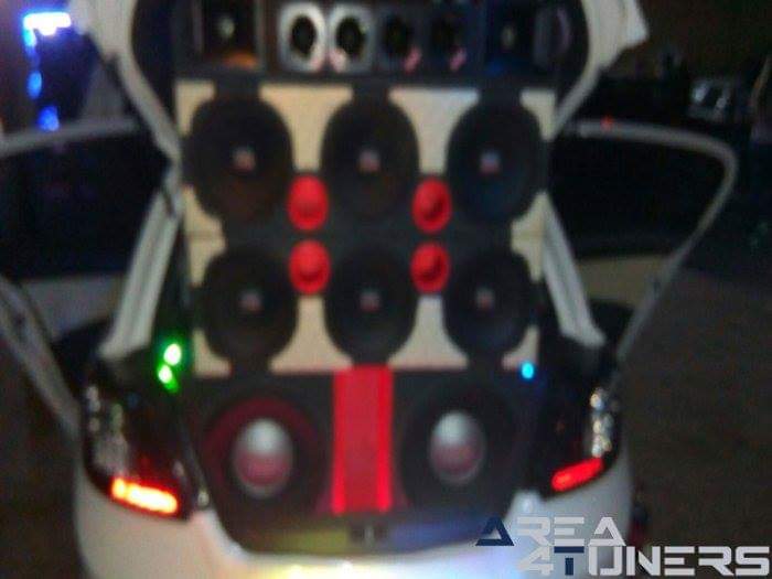 Final MTM Europa
Imagen del reportaje revista Tuning Area4tuners.es, concentración de coches Tuning del año 2017 en Bailén, Jaén, España