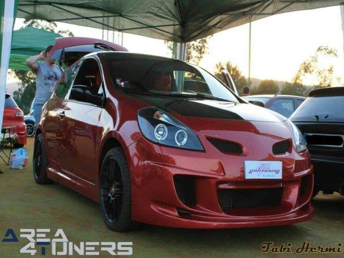 3ª Kdd Solidaria Mondariz
Imagen del reportaje revista Tuning Area4tuners.es, concentración de coches Tuning del año 2017 en Mondaríz, Pontevedra, España