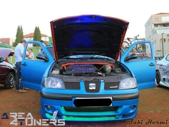 3ª Kdd Solidaria Mondariz
Imagen del reportaje revista Tuning Area4tuners.es, concentración de coches Tuning del año 2017 en Mondaríz, Pontevedra, España