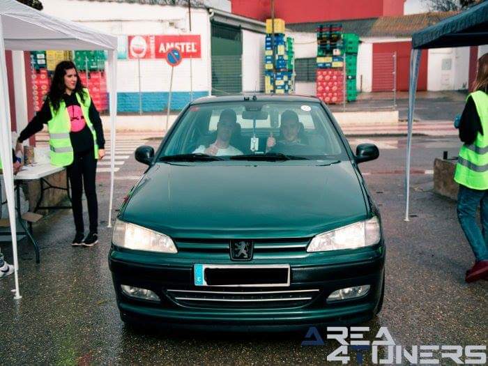 3ª Concentración Benéfica Multiestilo
Imagen del reportaje revista Tuning Area4tuners.es, concentración de coches Tuning del año 2018 en Almodóvar Del Río, Córdoba, España