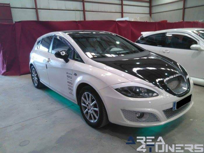 1a Concentración Benéfica Tuning Campohermoso
Imagen del reportaje revista Tuning Area4tuners.es, concentración de coches Tuning del año 2017 en Níjar, Almería, España