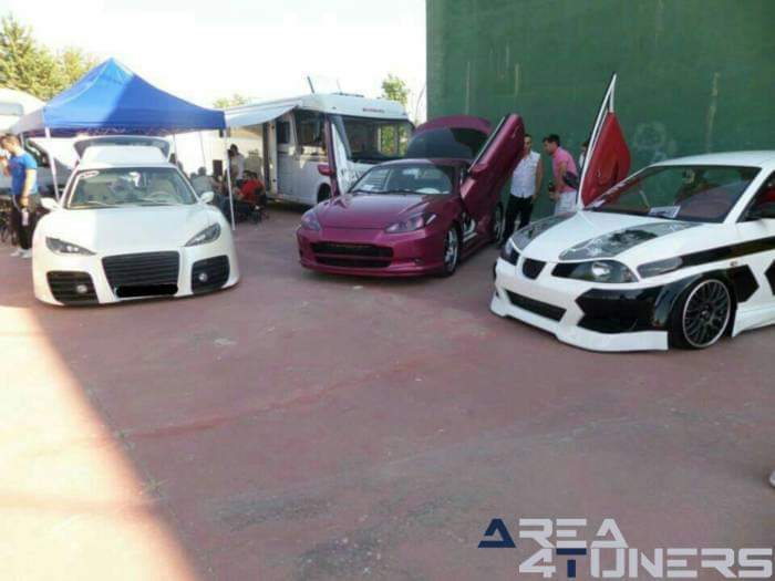 1ª Concentración Villalar De Los Comuneros
Imagen del reportaje revista Tuning Area4tuners.es, concentración de coches Tuning del año 2015 en Villalar De Los Comuneros, Valladolid, España