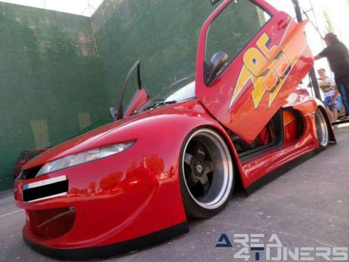 1ª Concentración Villalar De Los Comuneros
Imagen del reportaje revista Tuning Area4tuners.es, concentración de coches Tuning del año 2015 en Villalar De Los Comuneros, Valladolid, España