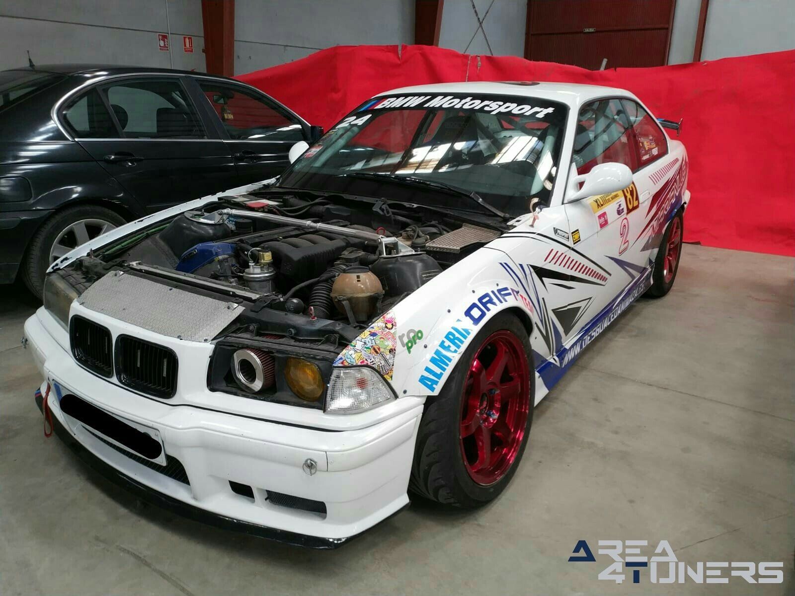 2ª Concentración Tuning Benéfica Campohermoso
Imagen del reportaje revista Tuning Area4tuners.es, concentración de coches Tuning del año 2019 en Campohermoso, Almeria, España