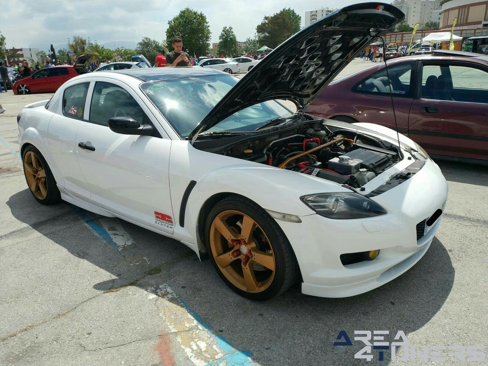 1er South Style Cars
Imagen del reportaje revista Tuning Area4tuners.es, concentración de coches Tuning del año 2019 en Algeciras, Cádiz, España