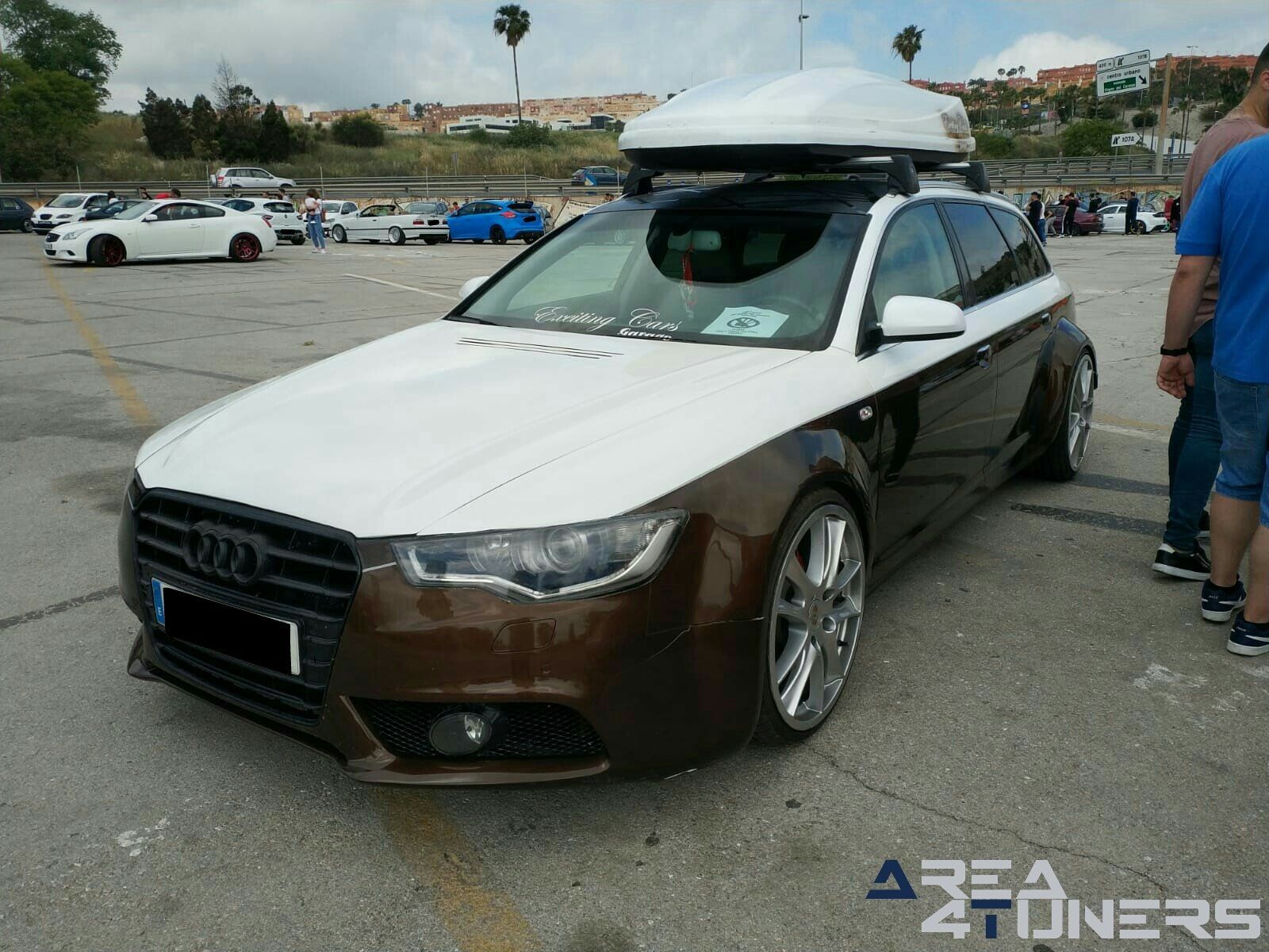 1er South Style Cars
Imagen del reportaje revista Tuning Area4tuners.es, concentración de coches Tuning del año 2019 en Algeciras, Cádiz, España