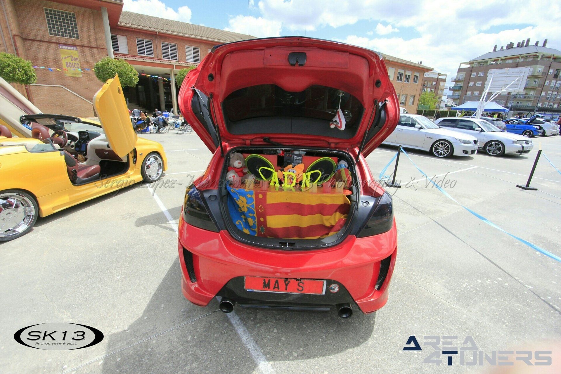 Expo Tuning Don Bosco 2k19
Imagen del reportaje revista Tuning Area4tuners.es, concentración de coches Tuning del año 2019 en Villamuriel De Cerrato, Palencia, España