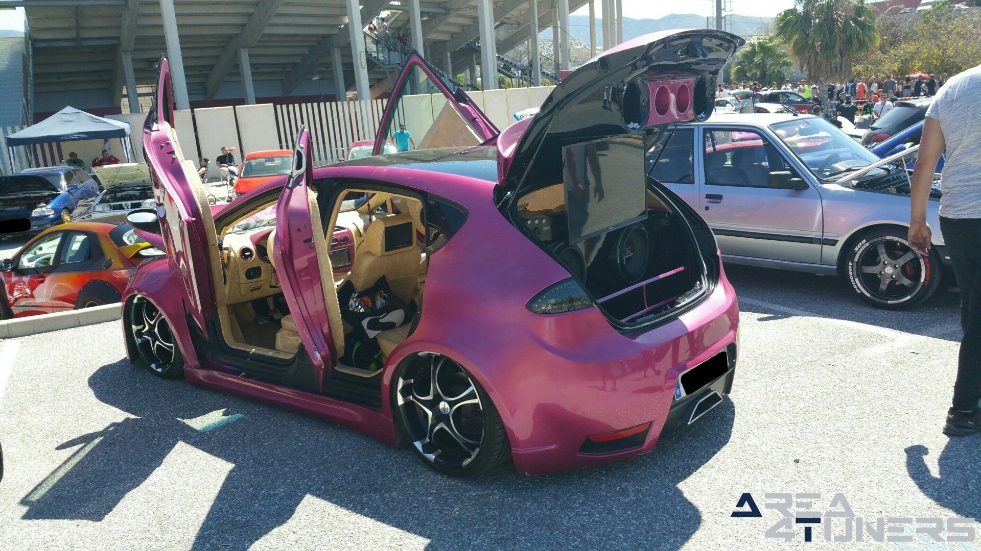 Motorfest Motril 5º Aniversario
Imagen del reportaje revista Tuning Area4tuners.es, concentración de coches Tuning del año 2019 en Motríl, Granada, España