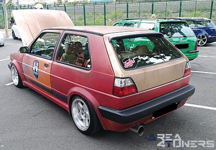 18ª Concentración Tuning Vag Internacional Calafell
Imagen del reportaje revista Tuning Area4tuners.es, concentración de coches Tuning del año 2019 en Calafell, Tarragona, España