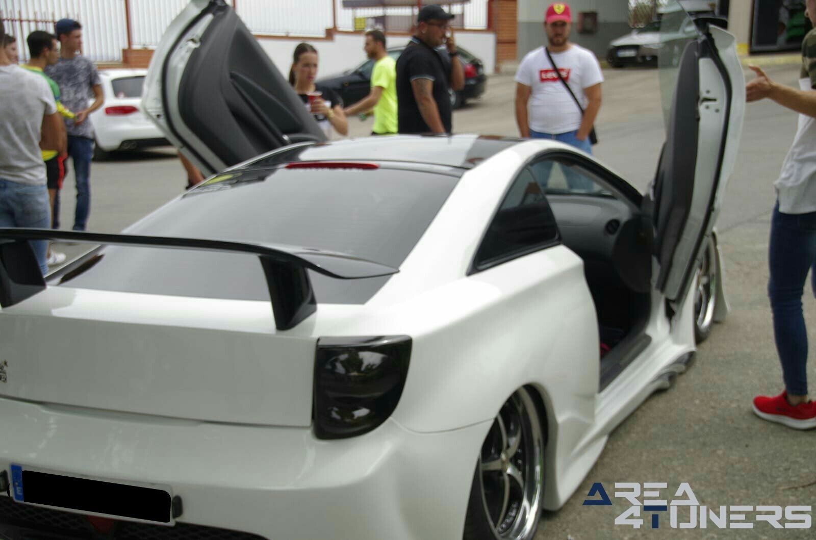 11º Custom Tuning Show Ciudad De Villacarrillo
Imagen del reportaje revista Tuning Area4tuners.es, concentración de coches Tuning del año 2019 en Villacarrillo, Jaén, España