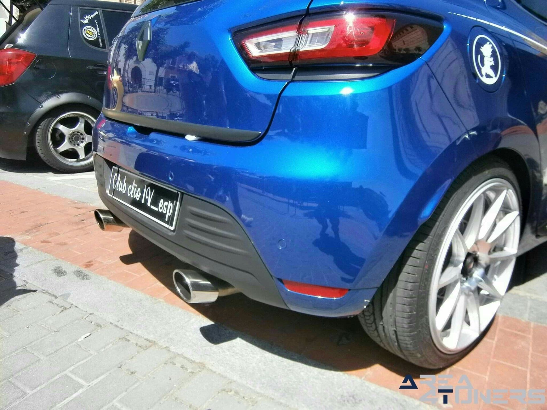 Concentración Tuning Stance Latinolmedo
Imagen del reportaje revista Tuning Area4tuners.es, concentración de coches Tuning del año 2019 en Quintanilla Onésimo, Valladolid, España