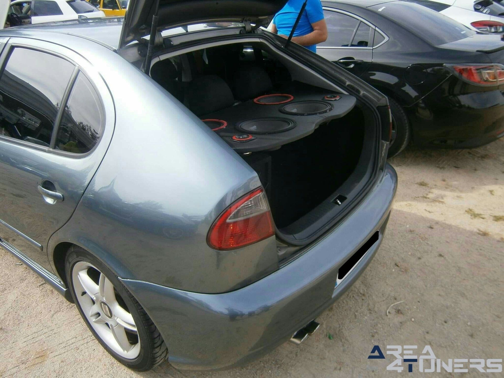 Concentración Tuning Stance Latinolmedo
Imagen del reportaje revista Tuning Area4tuners.es, concentración de coches Tuning del año 2019 en Quintanilla Onésimo, Valladolid, España