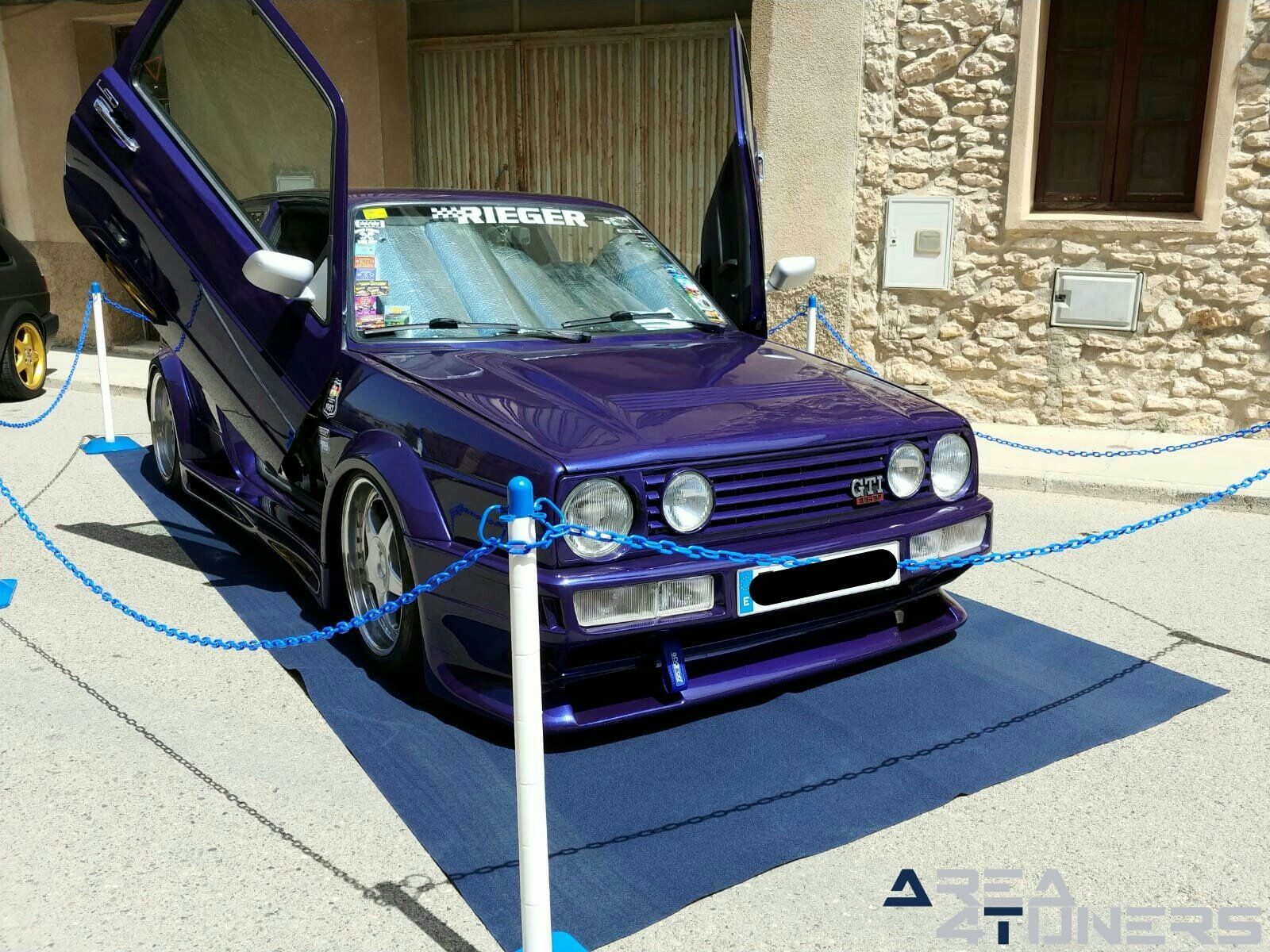 3er Event Motor Almatret
Imagen del reportaje revista Tuning Area4tuners.es, concentración de coches Tuning del año 2019 en Almatret, Lérida, España