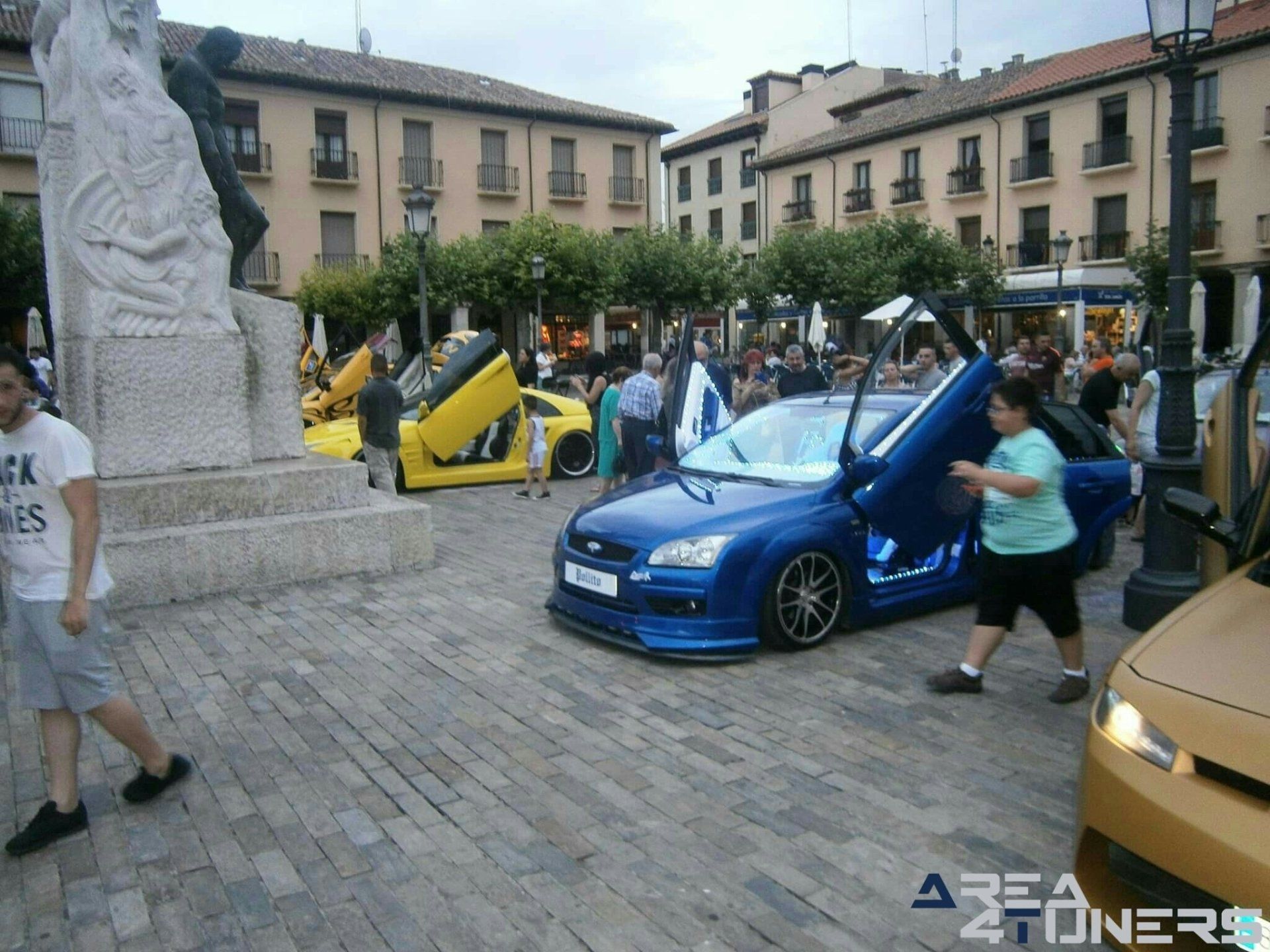 6º Little Garage Tuning Show
Imagen del reportaje revista Tuning Area4tuners.es, concentración de coches Tuning del año 2019 en Palencia, España
