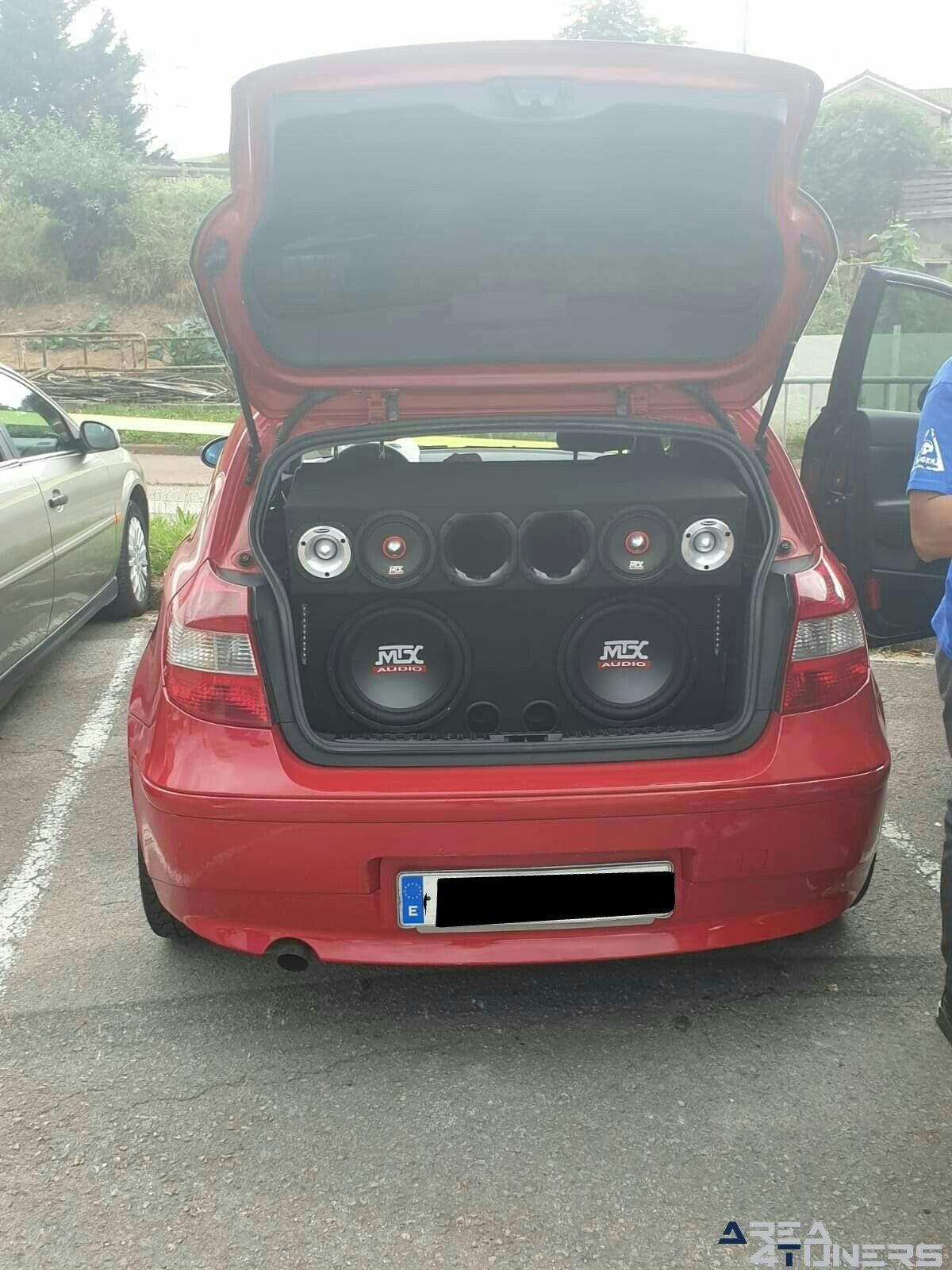 6ª Concentración Tuning Guarnizo
Imagen del reportaje revista Tuning Area4tuners.es, concentración de coches Tuning del año 2019 en Guarnizo, Cantabria, España