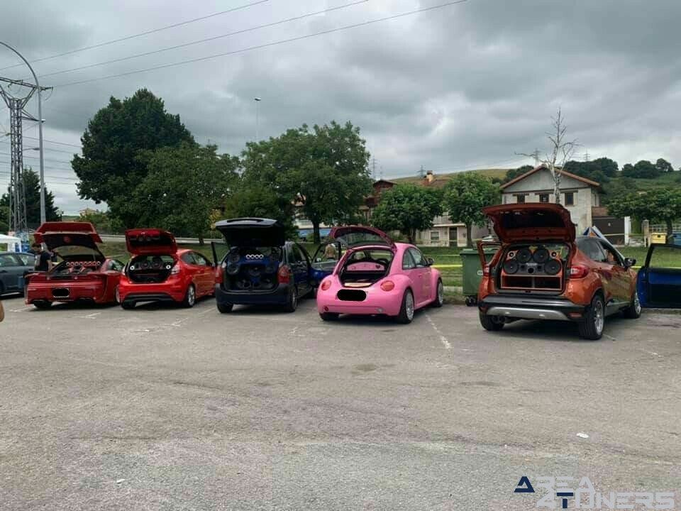 6ª Concentración Tuning Guarnizo
Imagen del reportaje revista Tuning Area4tuners.es, concentración de coches Tuning del año 2019 en Guarnizo, Cantabria, España