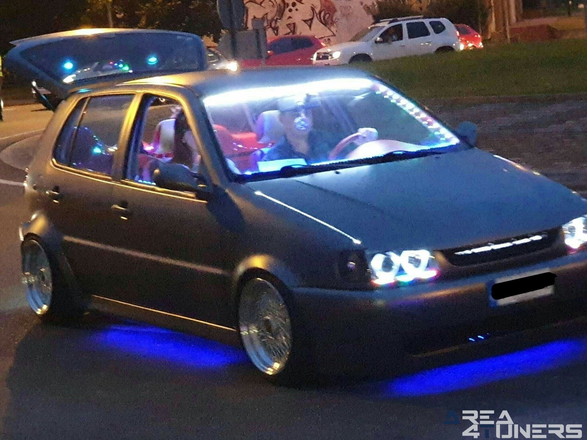 6ª Concentración Tuning Guarnizo
Imagen del reportaje revista Tuning Area4tuners.es, concentración de coches Tuning del año 2019 en Guarnizo, Cantabria, España