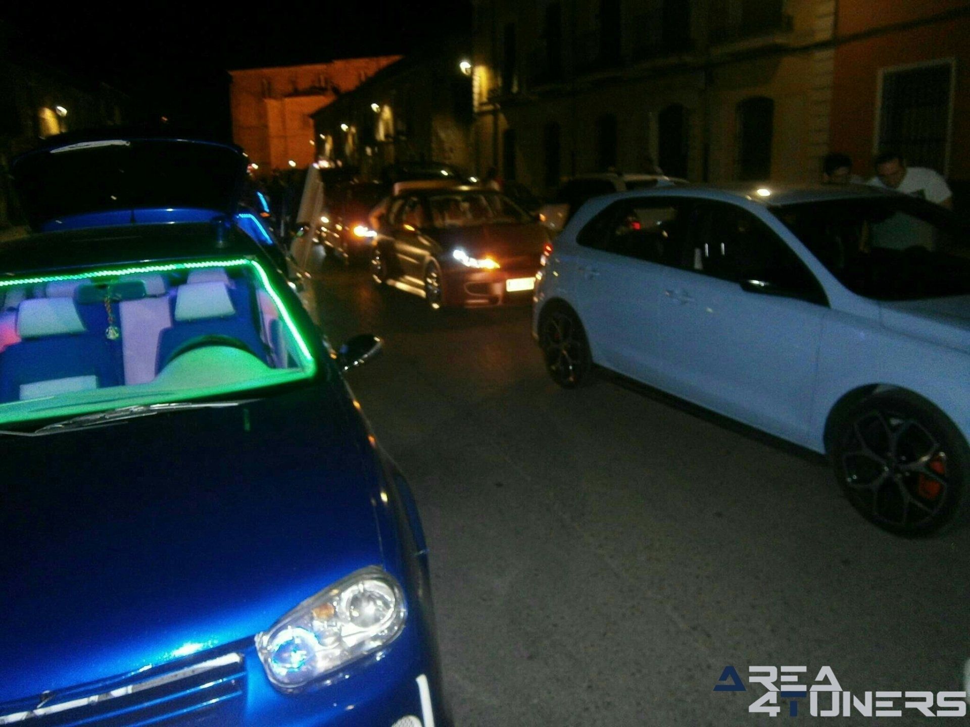 9ª Kdd Tuning Nava Del Rey
Imagen del reportaje revista Tuning Area4tuners.es, concentración de coches Tuning del año 2019 en Nava Del Rey, Valladolid, España