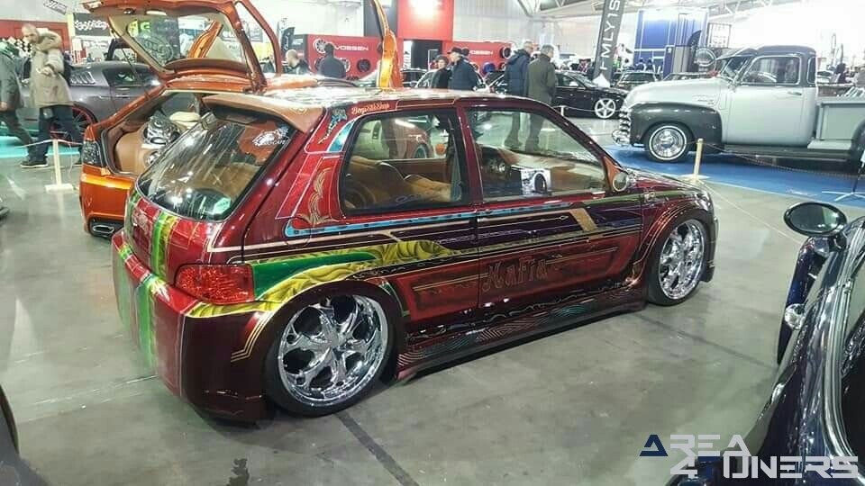 Expo Tuning Torino 2019
Imagen del reportaje de la revista Tuning Area4tuners.es, de la
concentración de coches Tuning del año 2019 en Turín Italia