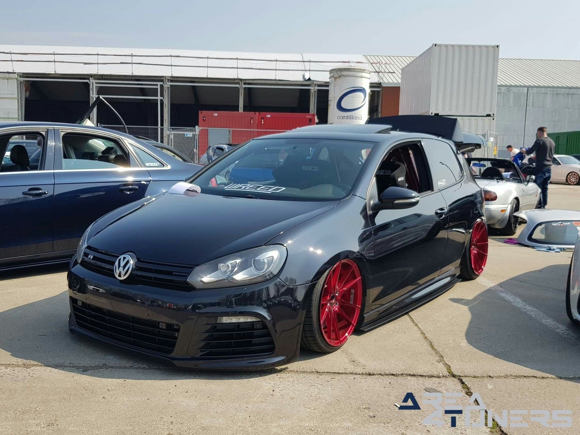 Dreamworkz Cartuning Happening
Imagen del reportaje de la revista Tuning Area4tuners.es, de la
concentración de coches Tuning del año 2019 en Putte Bélgica