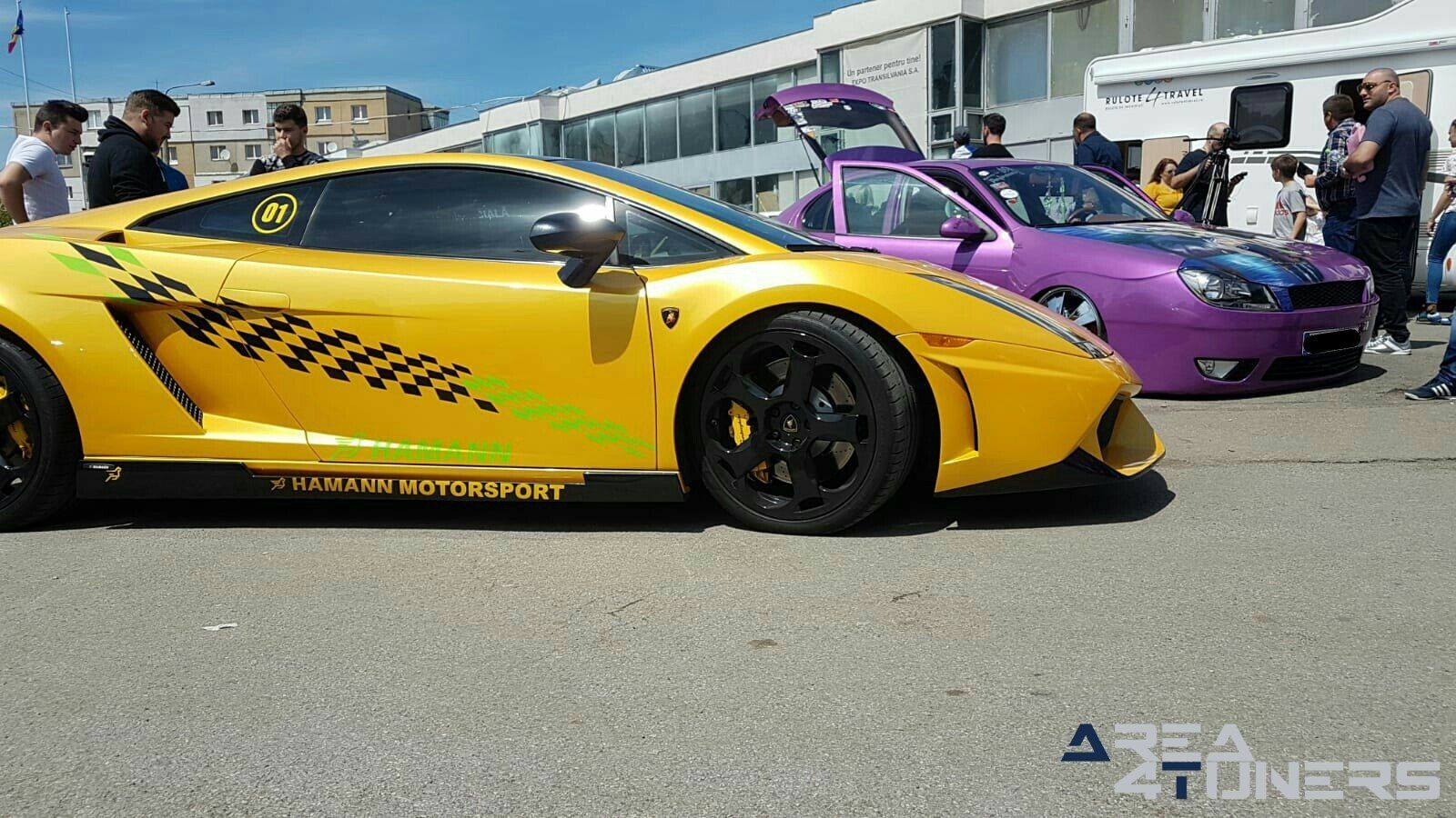 Tuning Show Napoca
Imagen del reportaje de la revista Tuning Area4tuners.es, de la
concentración de coches Tuning del año 2019 en Napoca Rumania