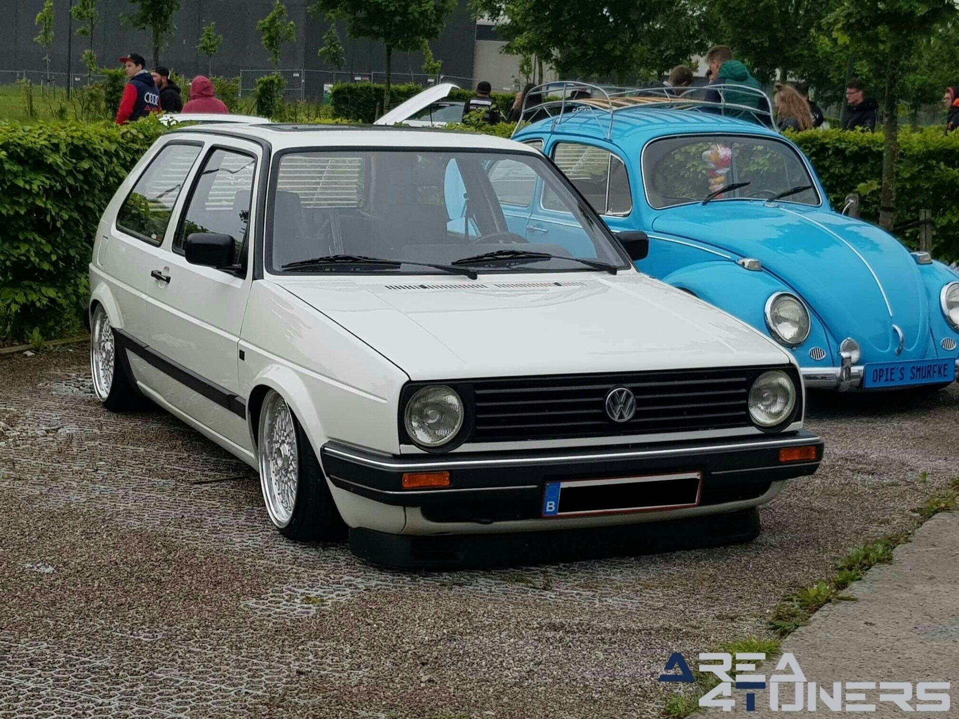 Carisma Park & Meet2
Imagen del reportaje de la revista Tuning Area4tuners.es, de la
concentración de coches Tuning del año 2019 en Zwevegem Bélgica