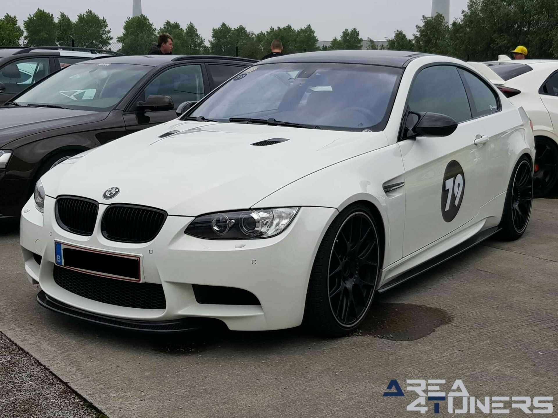 Carisma Park & Meet2
Imagen del reportaje de la revista Tuning Area4tuners.es, de la
concentración de coches Tuning del año 2019 en Zwevegem Bélgica