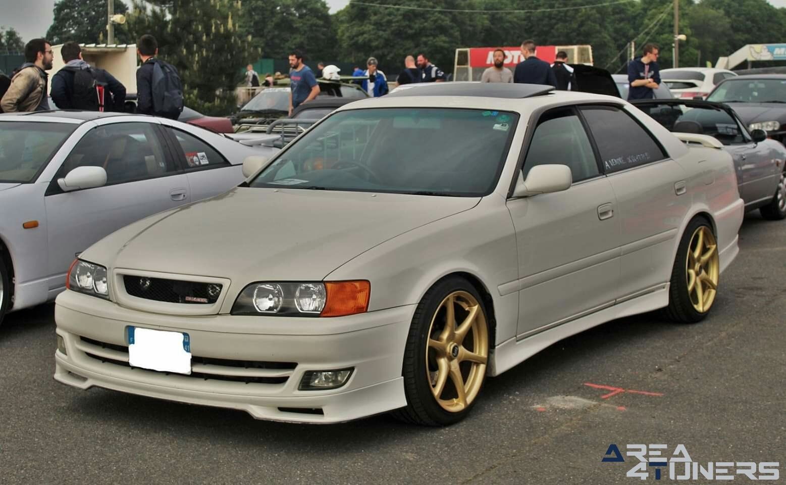 5eme Saint Etienne
Imagen del reportaje de la revista Tuning Area4tuners.es, de la
concentración de coches Tuning del año 2019 en Saint Etienne Francia