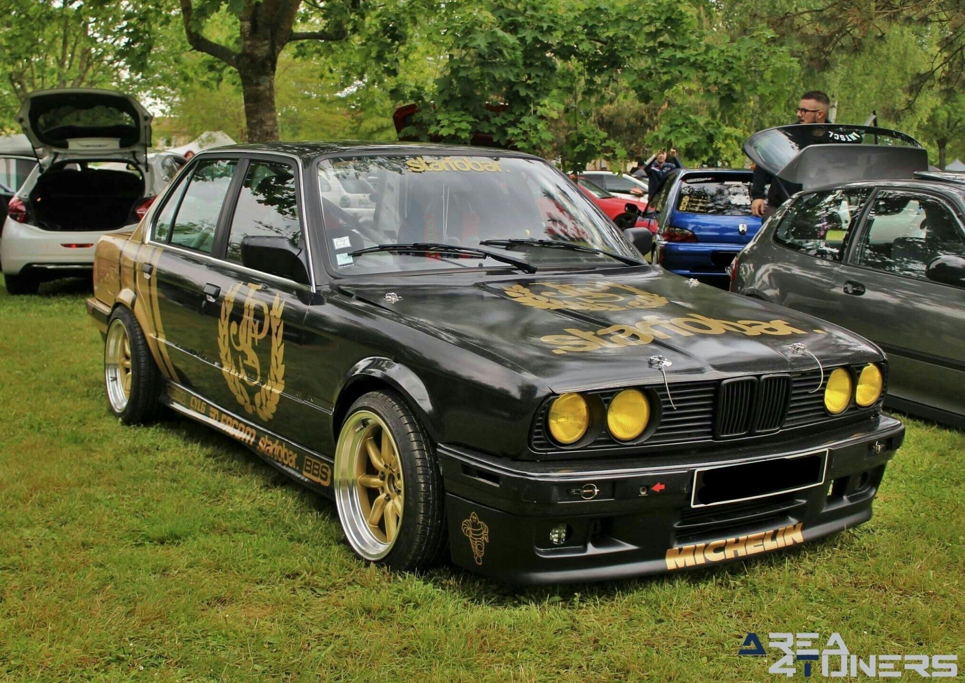 5eme Saint Etienne
Imagen del reportaje de la revista Tuning Area4tuners.es, de la
concentración de coches Tuning del año 2019 en Saint Etienne Francia