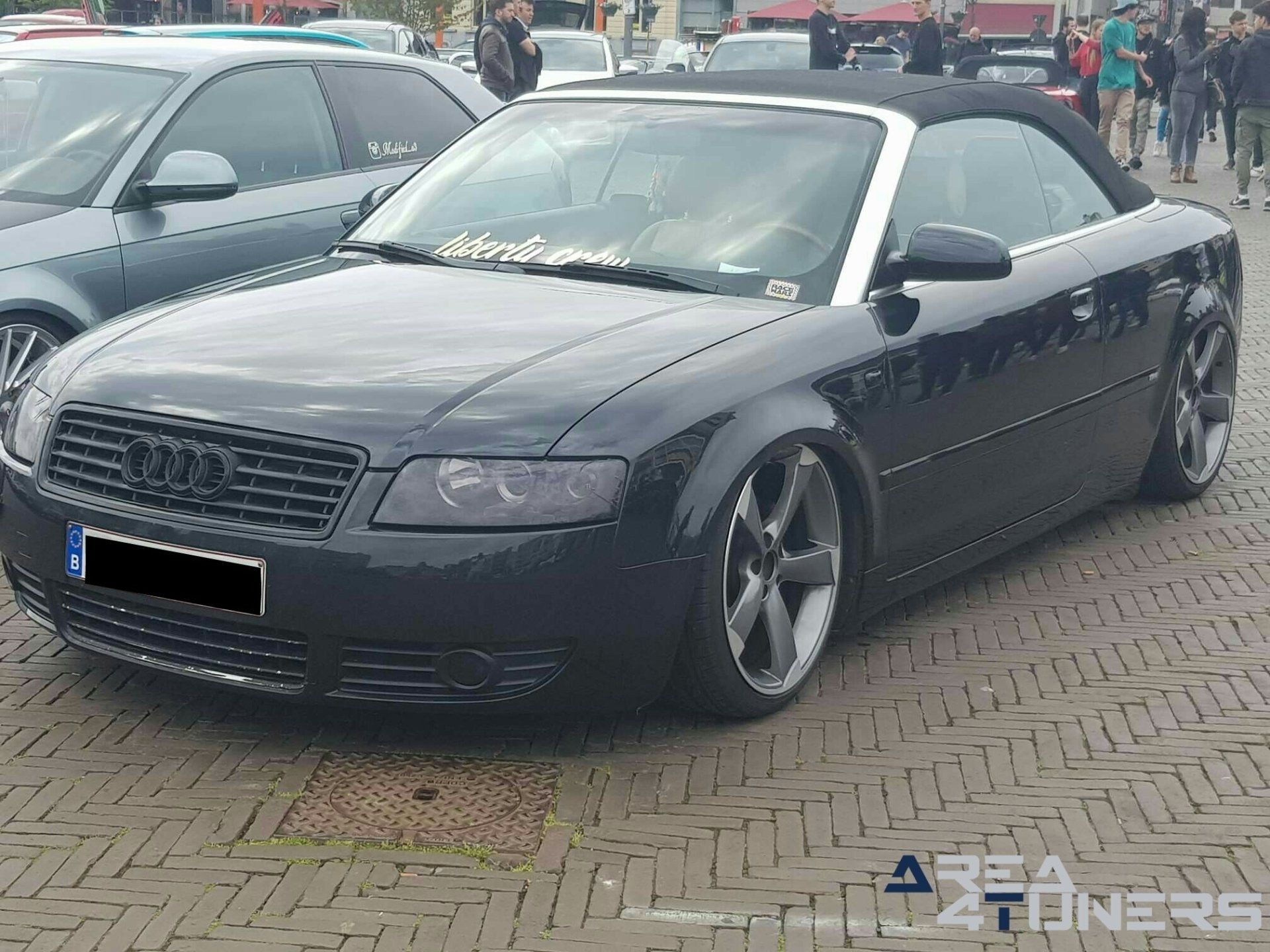 The Election Day Part 2
Imagen del reportaje de la revista Tuning Area4tuners.es, de la
concentración de coches Tuning del año 2019 en Saint Nikklas Bélgica