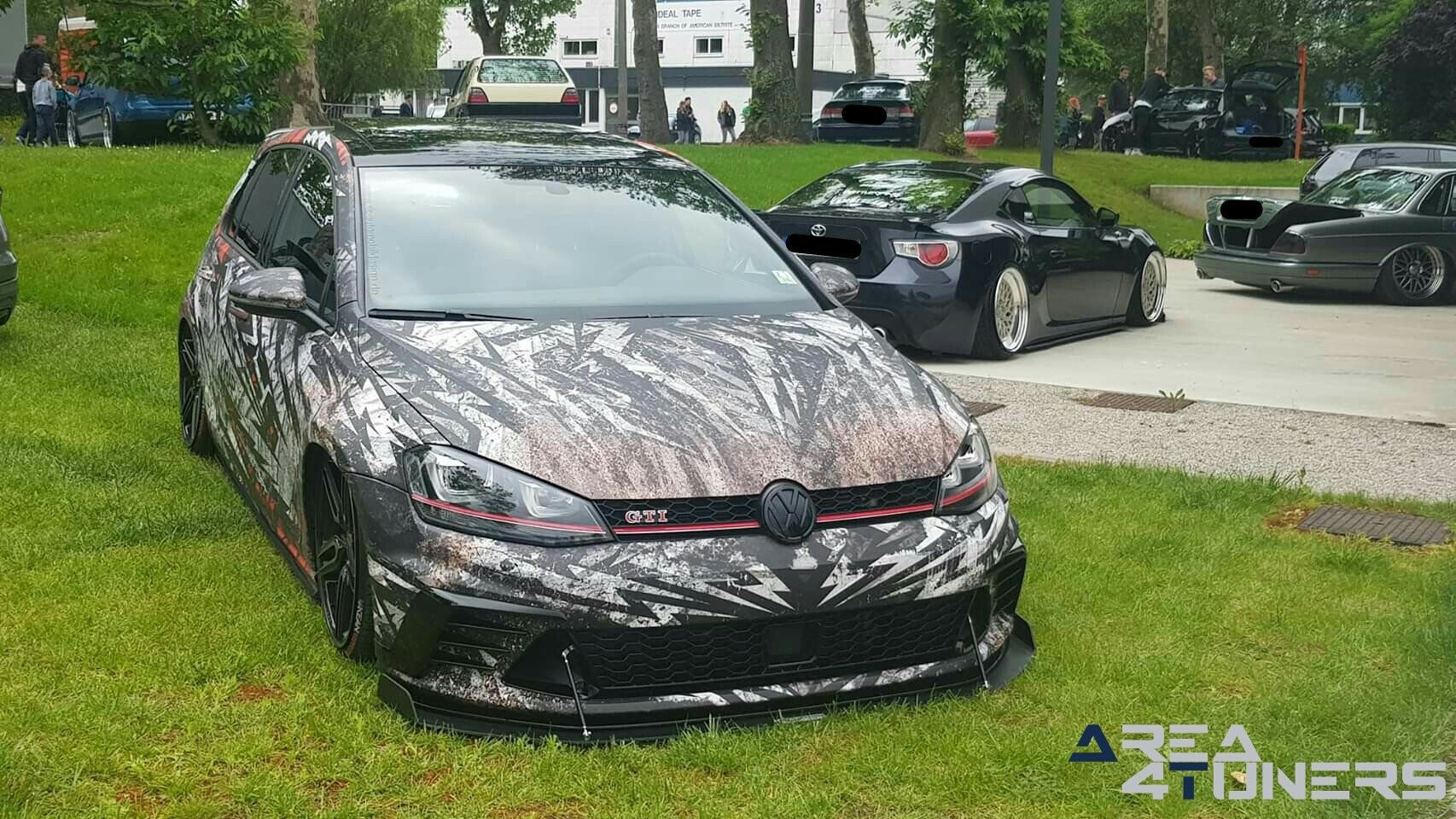 Car Event Low Dreams Part 1
Imagen del reportaje de la revista Tuning Area4tuners.es, de la
concentración de coches Tuning del año 2019 en Ronse Bélgica