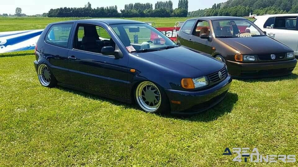 Lowster Event
Imagen del reportaje de la revista Tuning Area4tuners.es, de la
concentración de coches Tuning del año 2019 en Avioclub Montagnana Italia