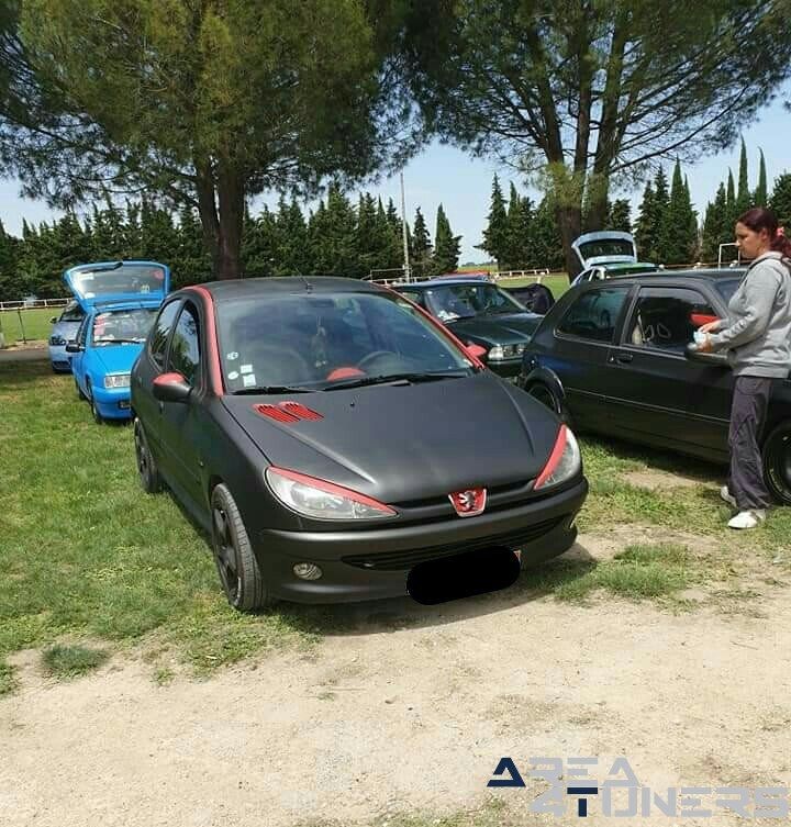 Meeting Lavalette
Imagen del reportaje de la revista Tuning Area4tuners.es, de la
concentración de coches Tuning del año 2019 en Lavalette Francia