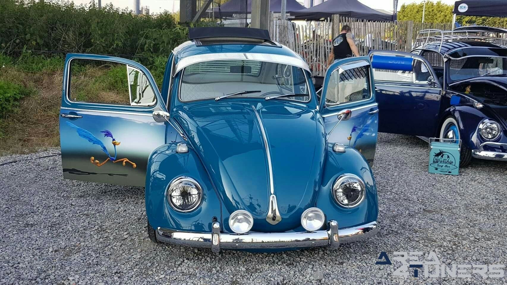 Tuning Night Komen
Imagen del reportaje de la revista Tuning Area4tuners.es, de la
concentración de coches Tuning del año 2019 en Komen Bélgica