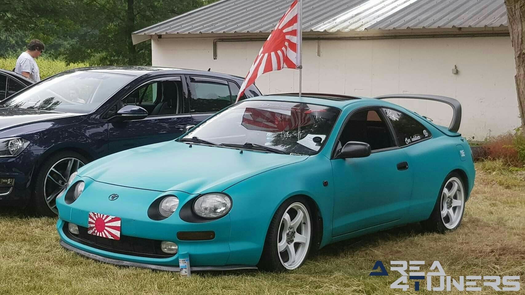 Since The Castle
Imagen del reportaje de la revista Tuning Area4tuners.es, de la
concentración de coches Tuning del año 2019 en Rillaar Bélgica