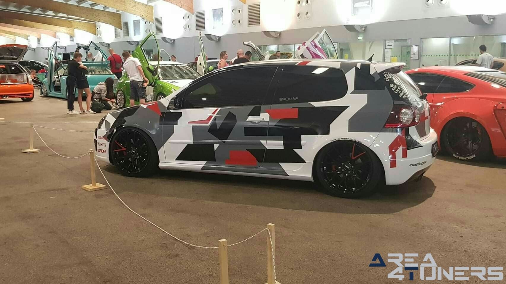 Amnesia Motor Show 2019
Imagen del reportaje de la revista Tuning Area4tuners.es, de la
concentración de coches Tuning del año 2019 en Epinal Francia