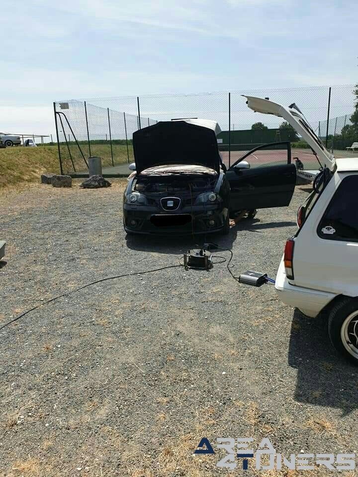 Sound Passion Team 6º Episode
Imagen del reportaje de la revista Tuning Area4tuners.es, de la
concentración de coches Tuning del año 2019 en Saint Maigrin Francia