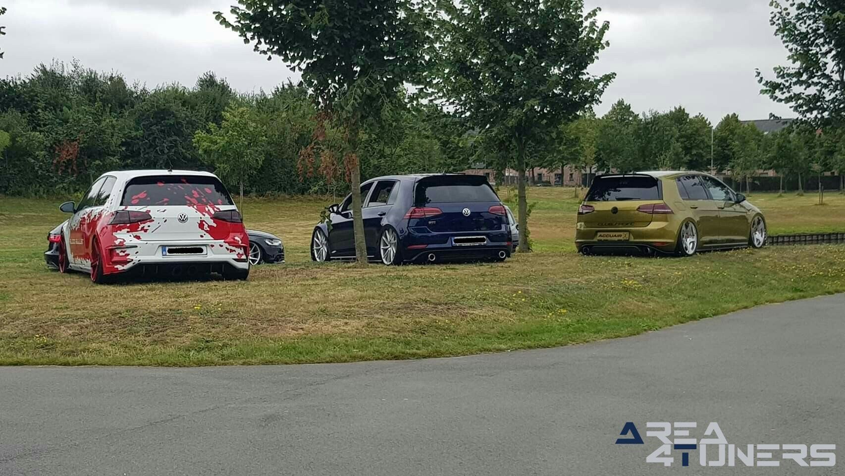 Lazy Sunday
Imagen del reportaje de la revista Tuning Area4tuners.es, de la
concentración de coches Tuning del año 2019 en Jabbeke Bélgica