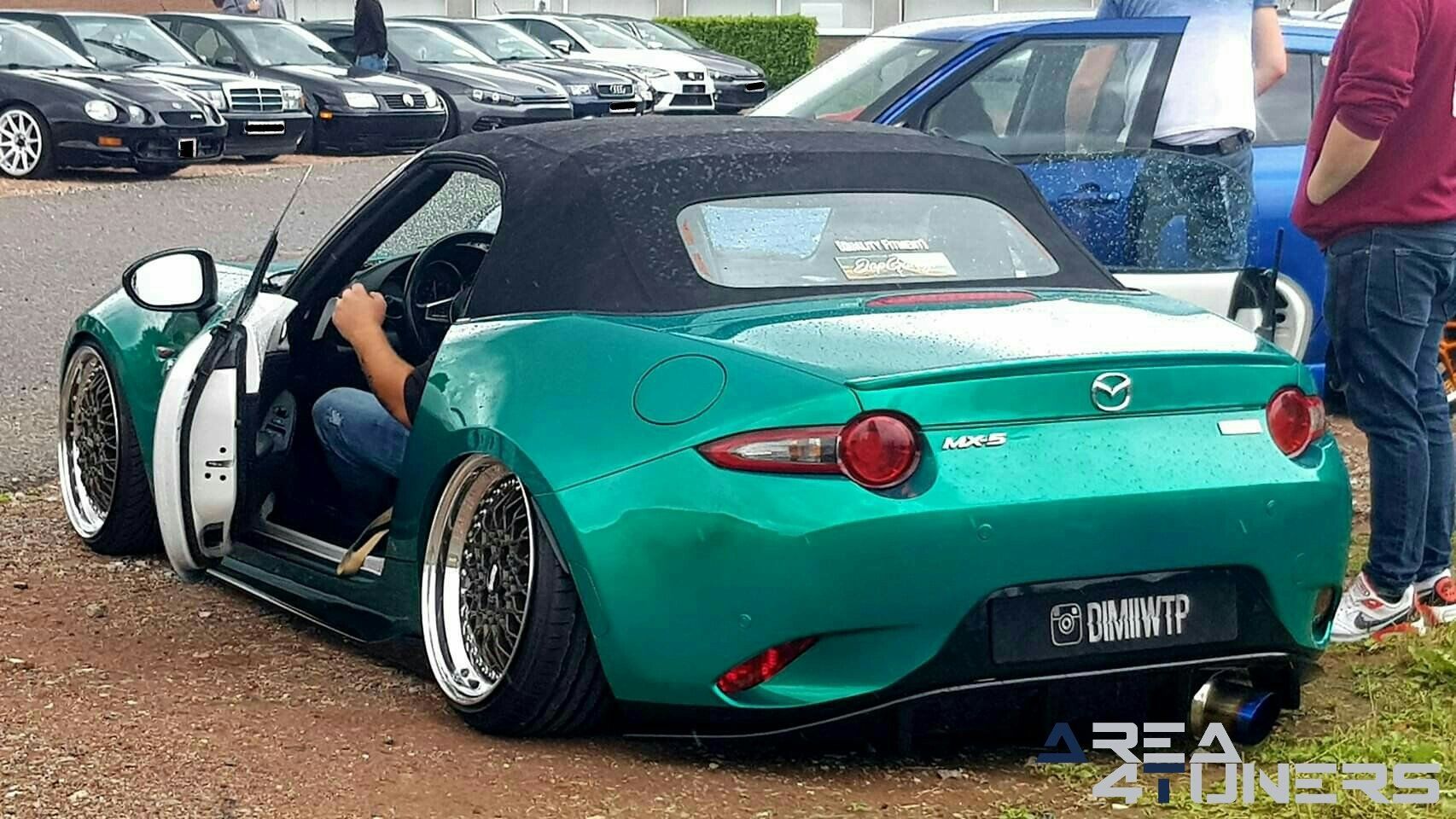 Carisma Forest Base
Imagen del reportaje de la revista Tuning Area4tuners.es, de la
concentración de coches Tuning del año 2019 en Tielt Bélgica