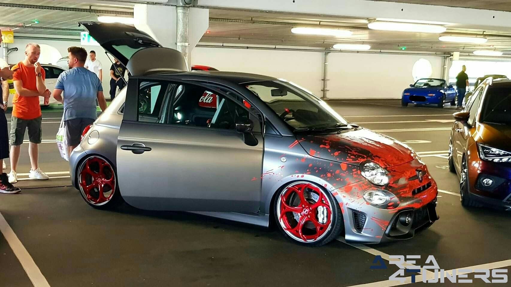 Modified Summermeeting
Imagen del reportaje de la revista Tuning Area4tuners.es, de la
concentración de coches Tuning del año 2019 en Bertrange Luxemburgo