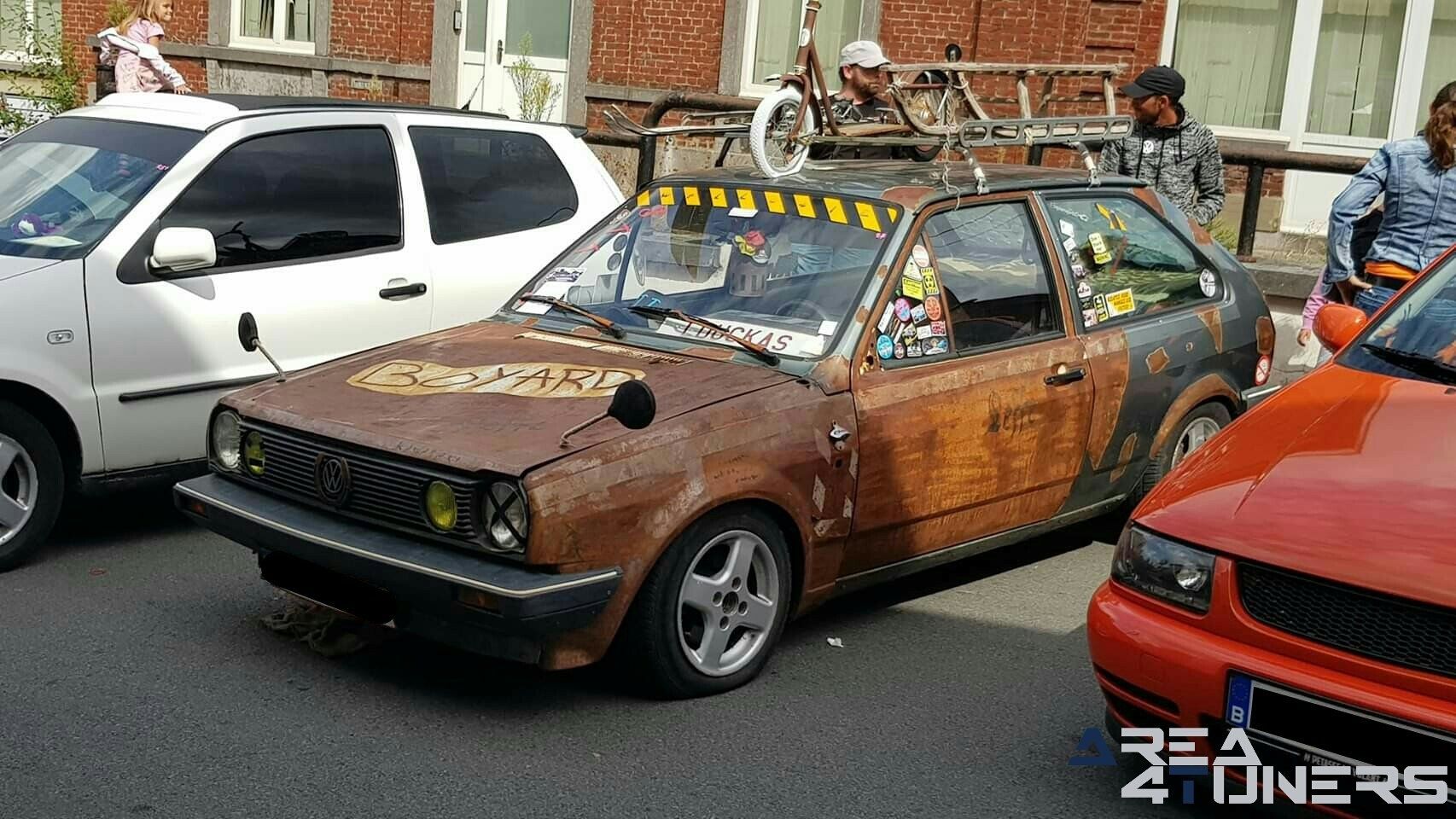 9eme Tuning Car 2019
Imagen del reportaje de la revista Tuning Area4tuners.es, de la
concentración de coches Tuning del año 2019 en Anderlues Bélgica