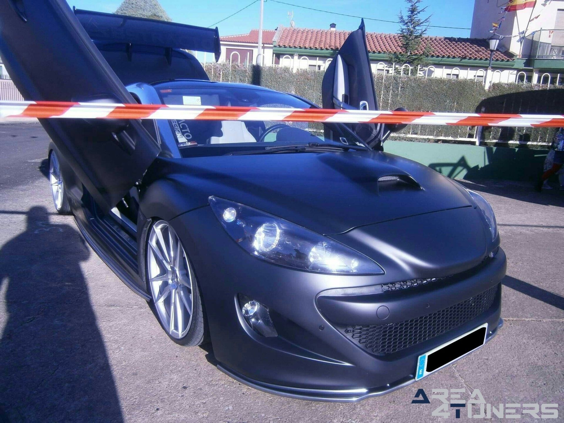 3ª Kdd Tuning Racing Clásicos Aldehuela De La Bóveda
Imagen del reportaje revista Tuning Area4tuners.es, concentración de coches Tuning del año 2019 en Aldehuela De La Bóveda, Salamanca, España